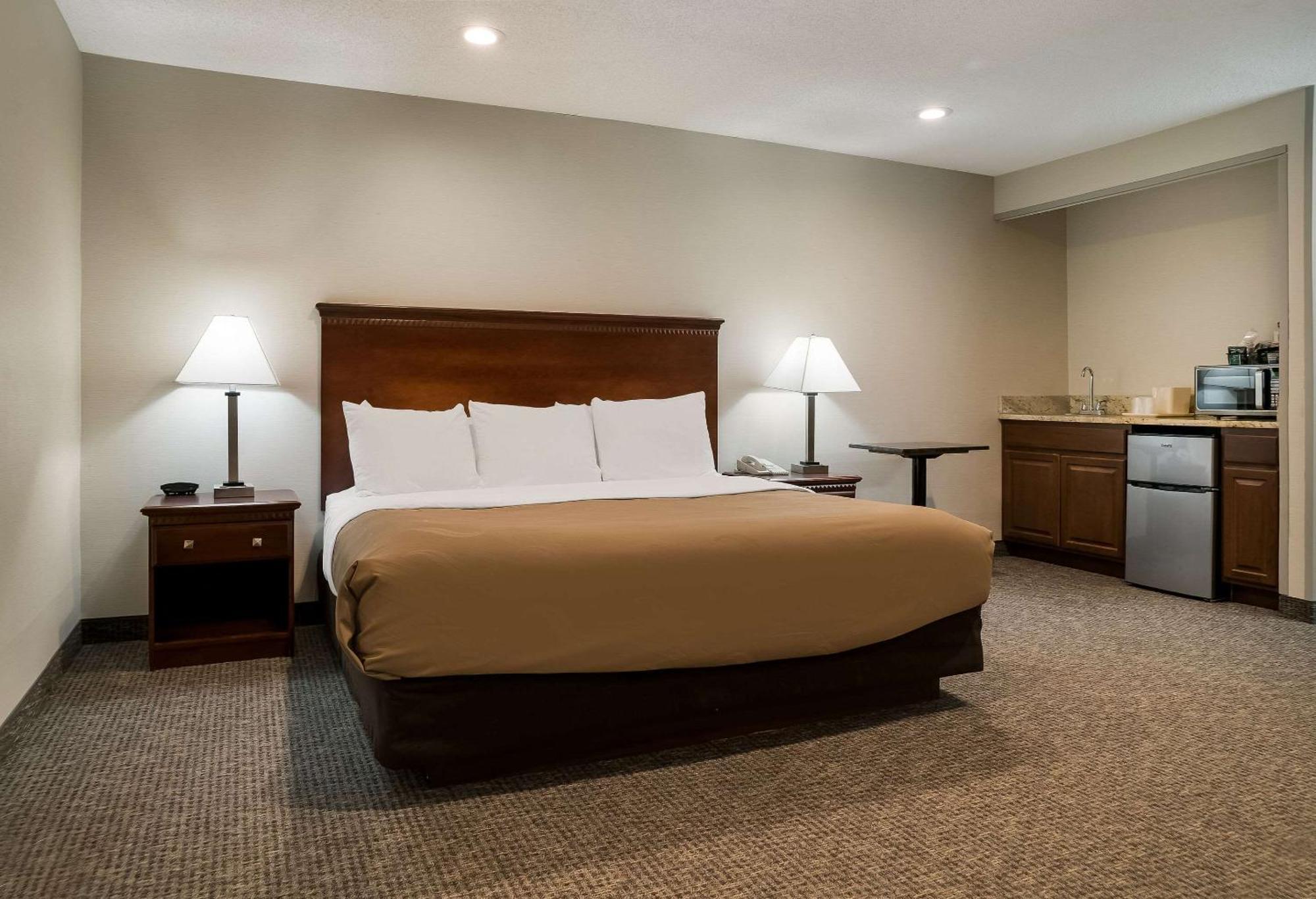 Quality Inn Grand Blanc - Flint South Exterior foto