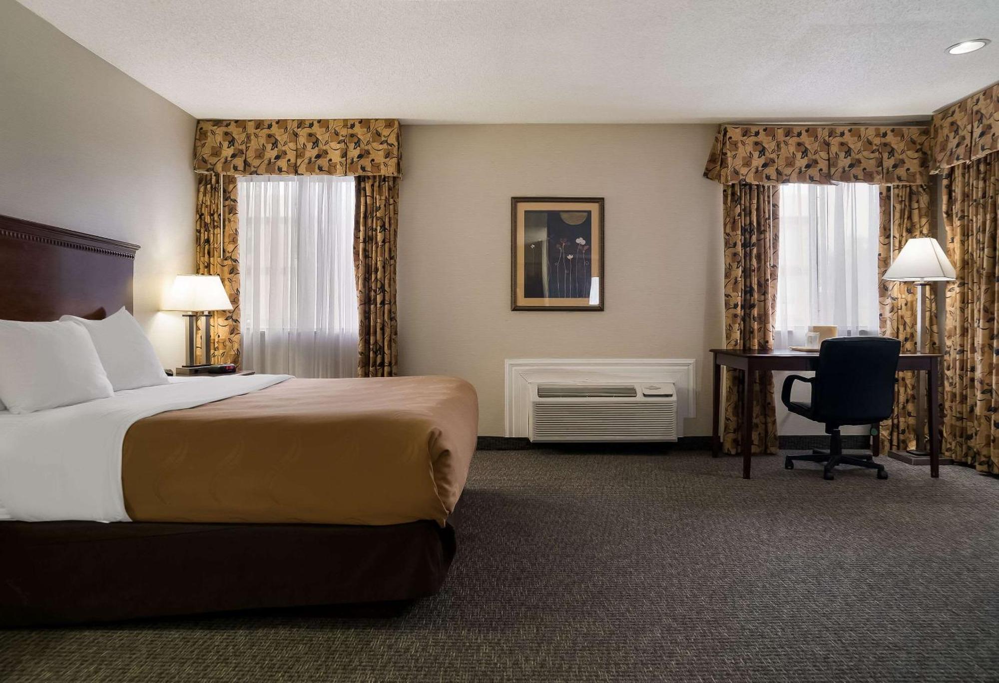 Quality Inn Grand Blanc - Flint South Exterior foto