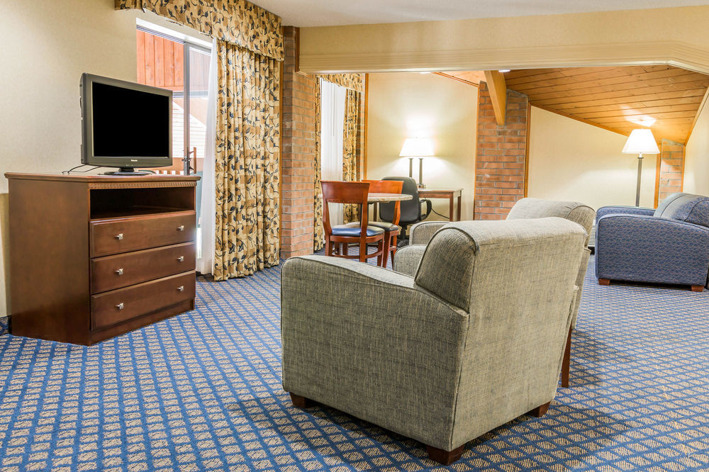 Quality Inn Grand Blanc - Flint South Exterior foto